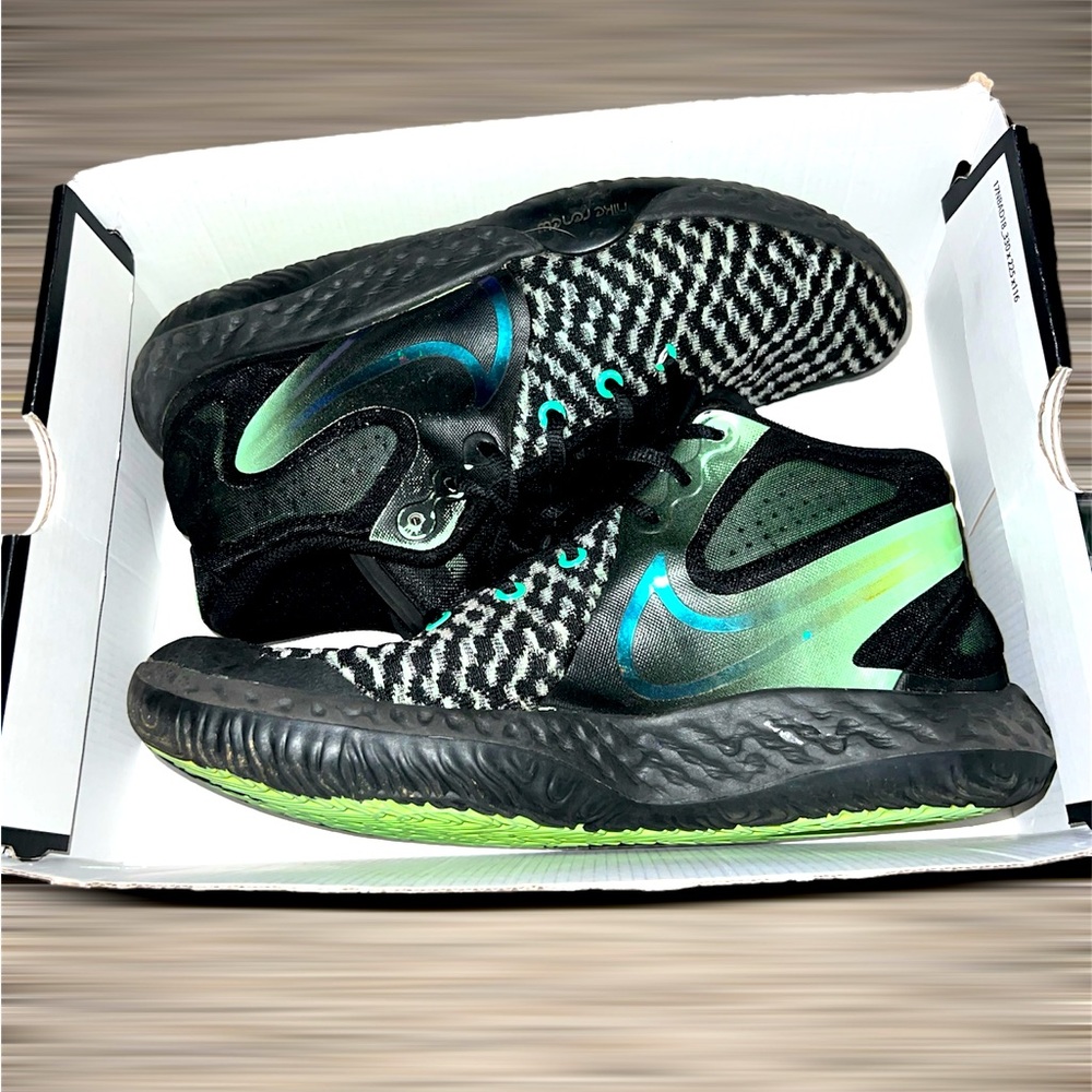 NIKE KD TREY 5 VII